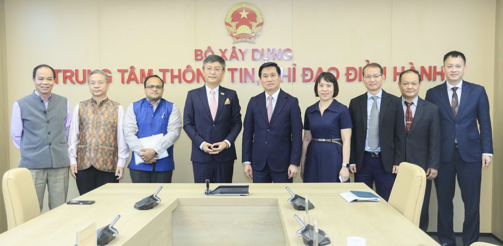 Ambassador's meeting with H. E. Nguyen Tuong Van, Deputy Minister of Construction on 16 April 2026