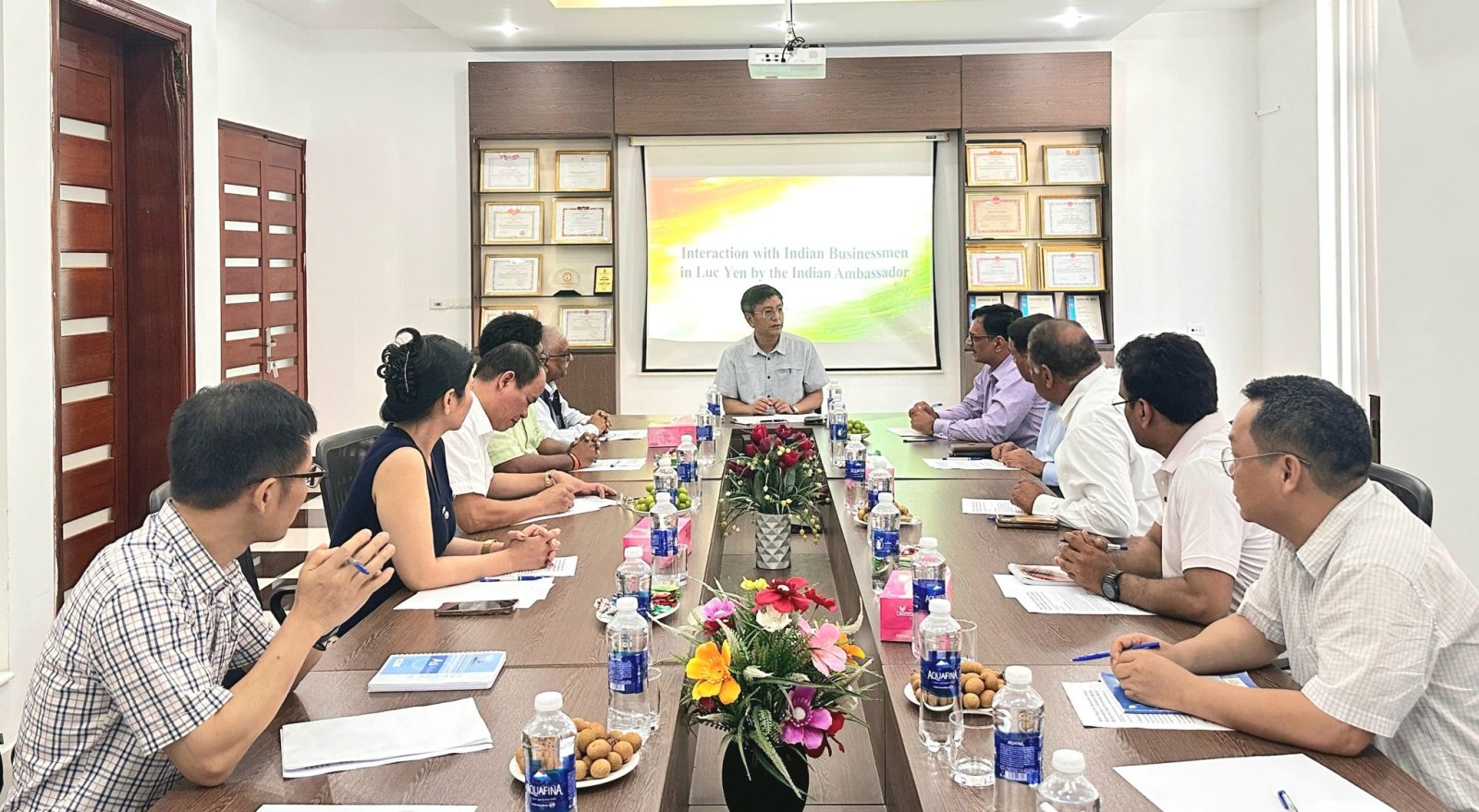 Ambassador's visit to Luc Yen Commune and interaction with Indian Marble companies