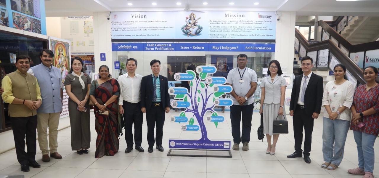 Visit of a delegation from the Peoples Security Academy (PSA) to India