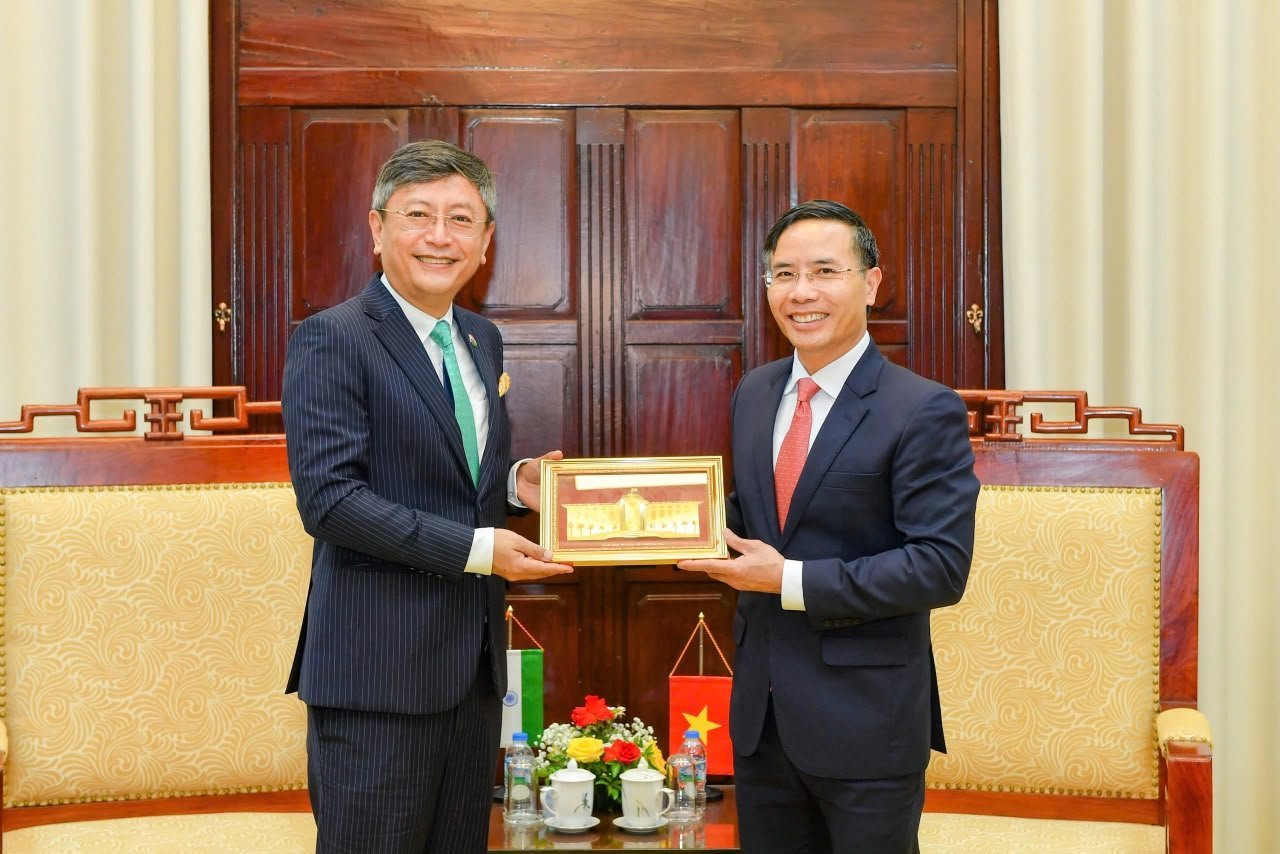 Ambassador Called on H.E. Pham Duc An, Governor of the State Bank of Vietnam on 07.08.2026
