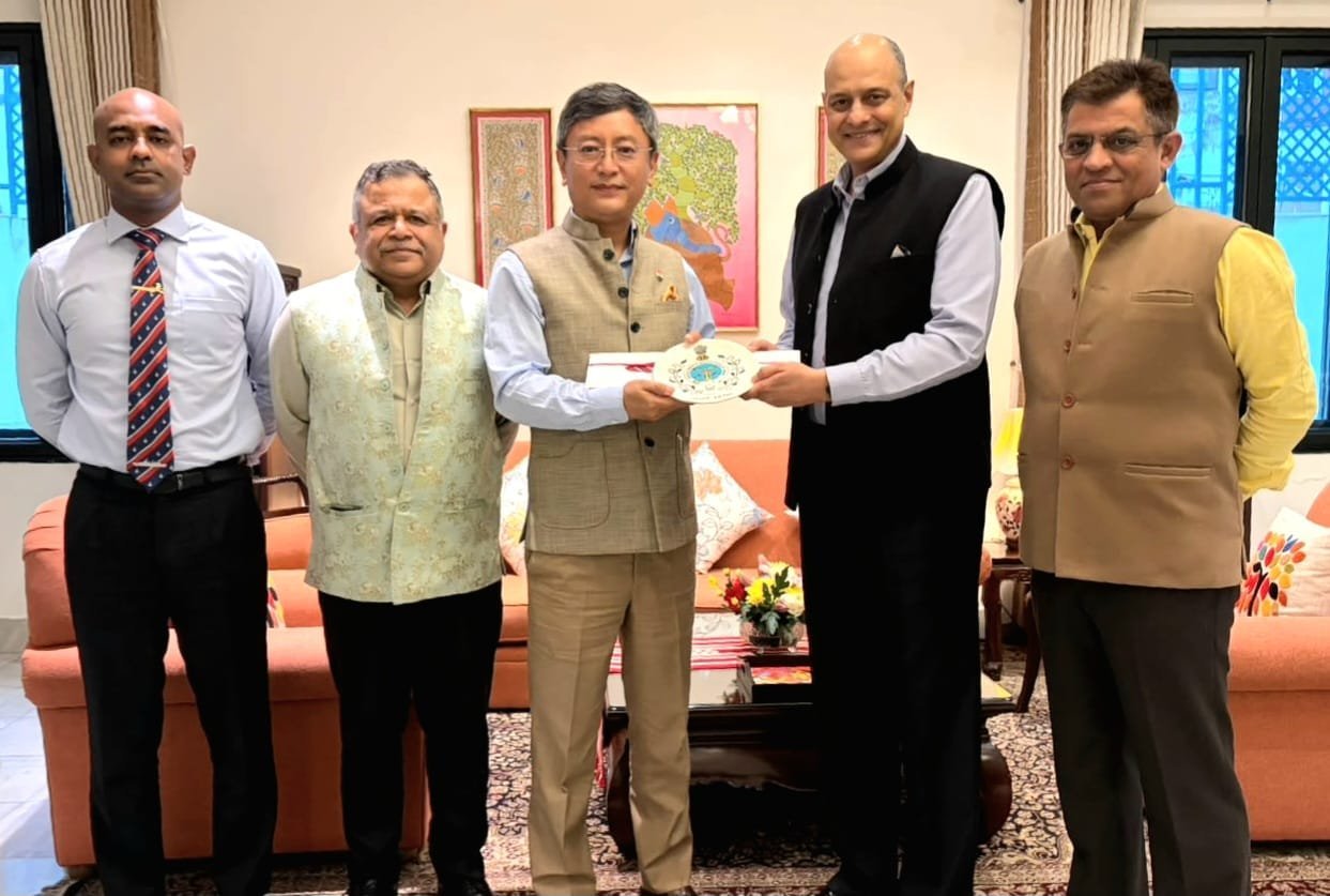 Ambassador met with Delegation from the United Services Institution of India