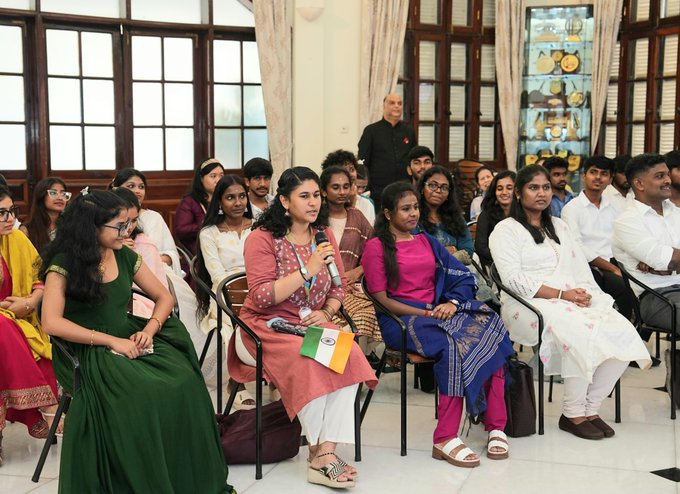 Ambassador's interaction with Indian medical students from Dai Nam University on 15 August 2026