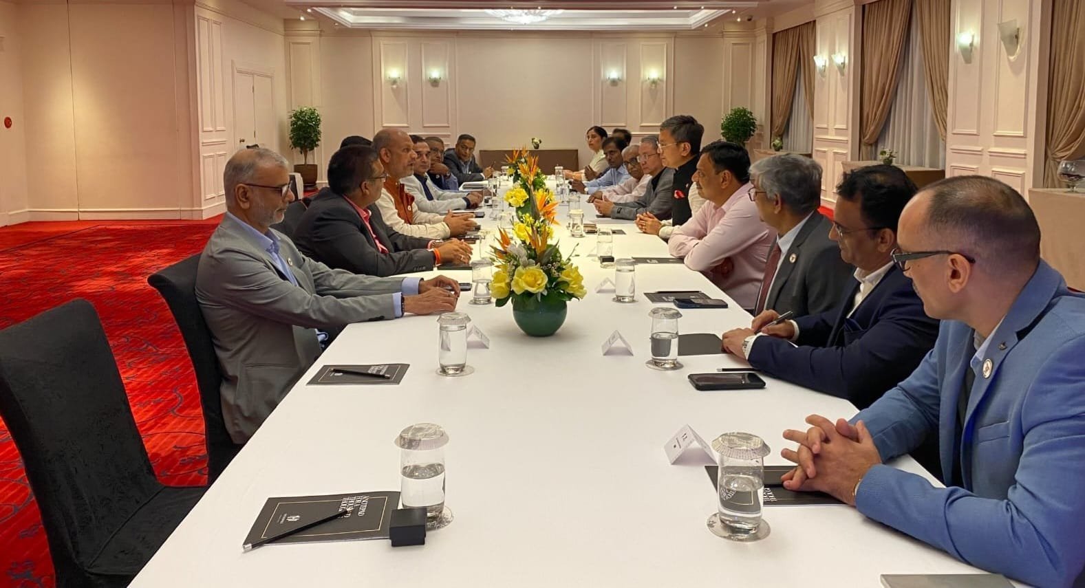 Ambassador attended the review meeting of the Indian Business Chamber in Vietnam (INCHAM), Hanoi Chapter