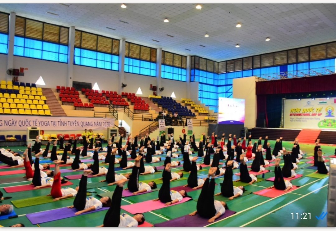 Vibrant Yoga session in the lead-up to the 12th IDY 2026 at Tuyen Quang