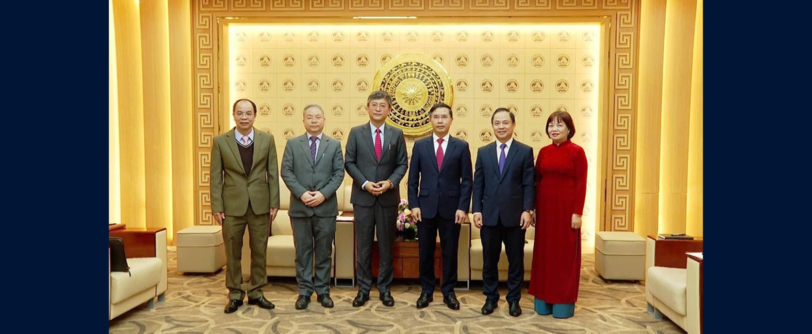 Ambassador met Chairman of Peoples Committee of Da Nang City on 14 January 2026