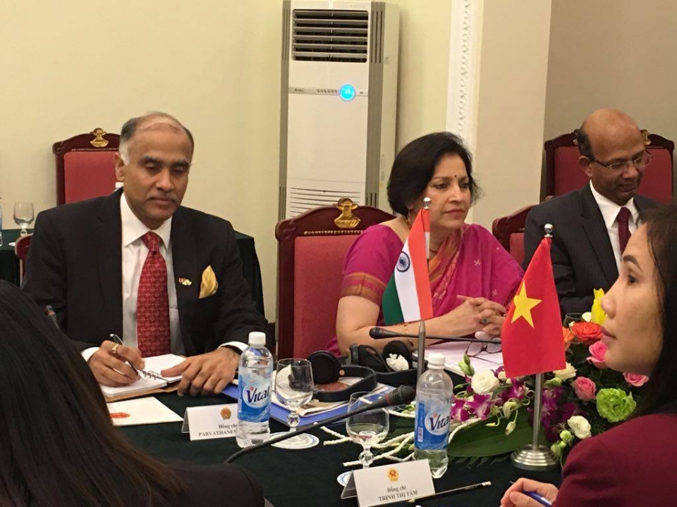 Secreetary (East), MEA visits Hanoi