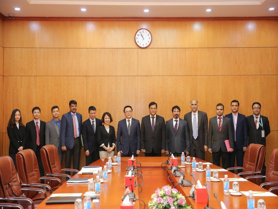 Assam delegation hold meetings - ERC