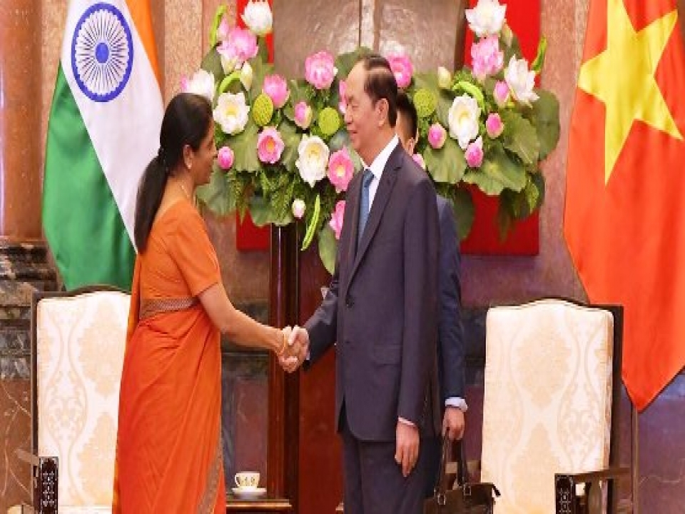 Defence Minister calls on President of Vietnam