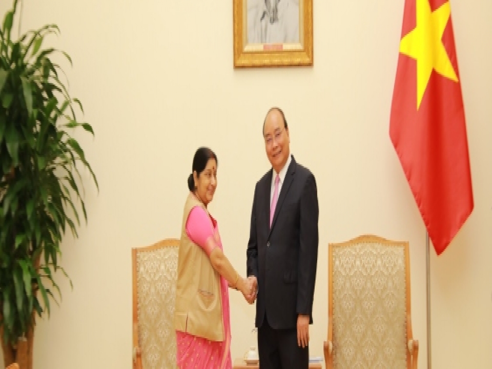 EAM's Call on Vietnamese PM