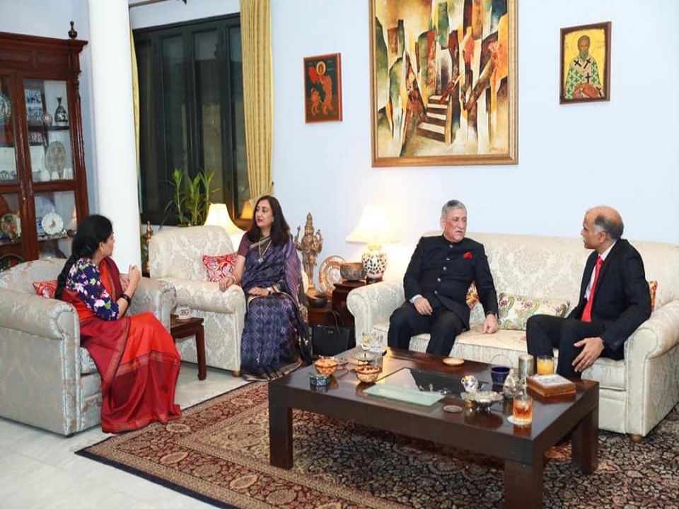 Dinner hosted by Ambassador in honour of Chief of Army Staff