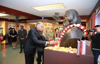 Gurudev Rabindranath Tagore in Saigon@90- Floral Tribute Ceremony