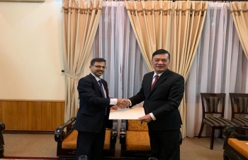 Ambassador Pranay Verma Presents Copy of Credential to Chief of Protocol