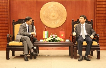 Ambassador met the new President of the Vietnam Academy of Social Sciences (VASS), Dr. Bui Nhat Quang on 2 March 2020