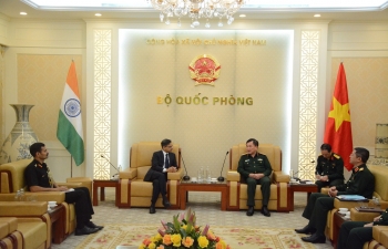 Ambassador meets Deputy Minister of National Defence of Vietnam