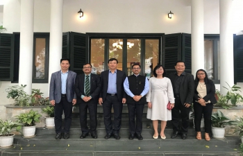 Ambassador hosts Chairman of Vietnam National Administration of Tourism