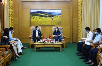 DCM's visit to Yen Bai Province 