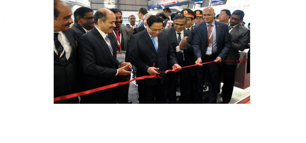 Prime Minister of Vietnam, H.E. Mr. Pham Minh Chinh inaugurated Indian Defence Pavilion at Vietnam Defence Expo in Hanoi on 8 December 2022.